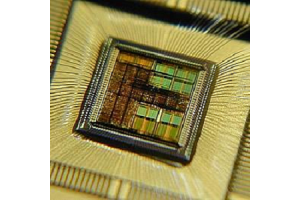 VLSI technologijos evoliucijos ir strateginės pažangos
