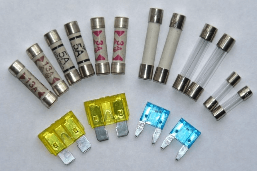  Fuses